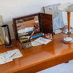 Апартаменты Rosarinho Cruz Invites To Atelier By The Sea Порту
