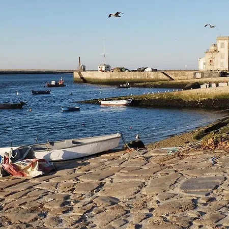 Rosarinho Cruz Invites To Atelier By The Sea Appartement Porto