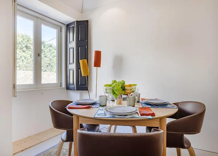 Rosarinho Cruz Invites To Atelier By The Sea Appartement *