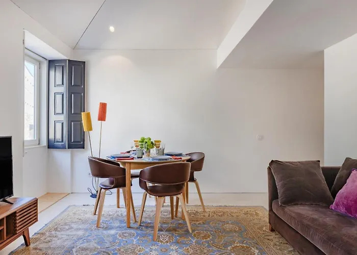 Rosarinho Cruz Invites To Atelier By The Sea Appartement