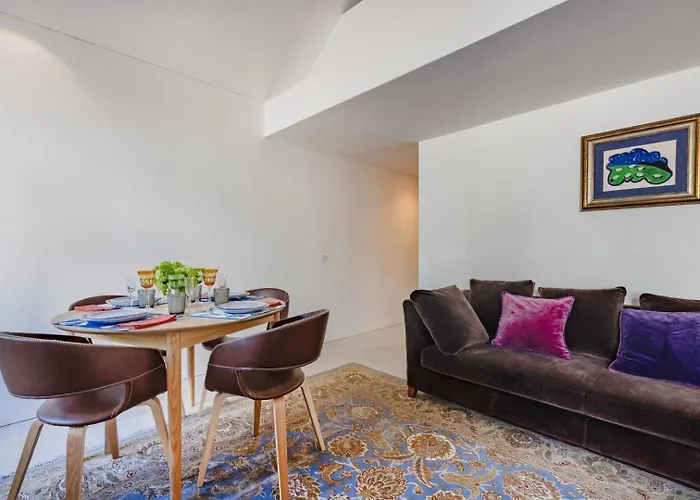 Rosarinho Cruz Invites To Atelier By The Sea * Порту