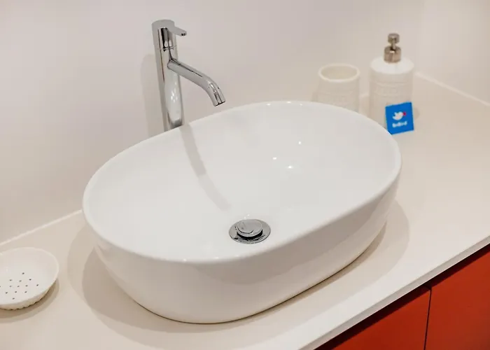 Rosarinho Cruz Invites To Atelier By The Sea