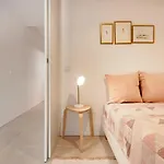Rosarinho Cruz Invites To Atelier By The Sea * פורטו