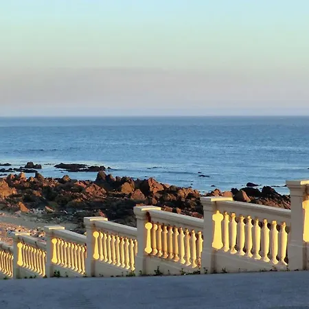 Apartman Rosarinho Cruz Invites To Atelier By The Sea Porto