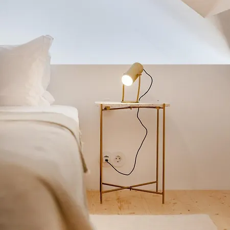Rosarinho Cruz Invites To Atelier By The Sea