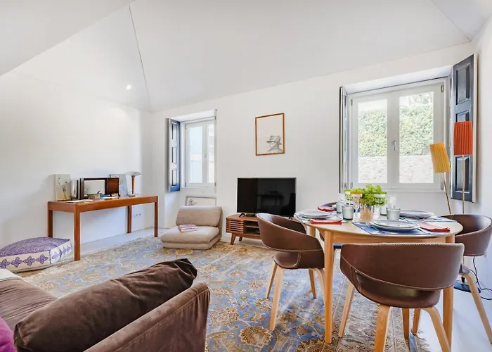 Apartman Rosarinho Cruz Invites To Atelier By The Sea