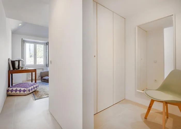 Rosarinho Cruz Invites To Atelier By The Sea بورتو