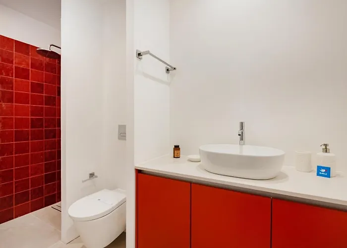 Rosarinho Cruz Invites To Atelier By The Sea Apartman