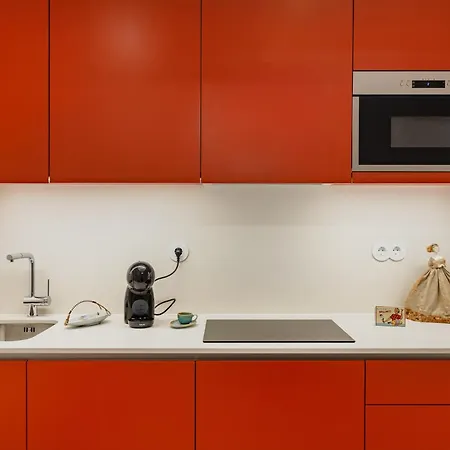 Rosarinho Cruz Invites To Atelier By The Sea