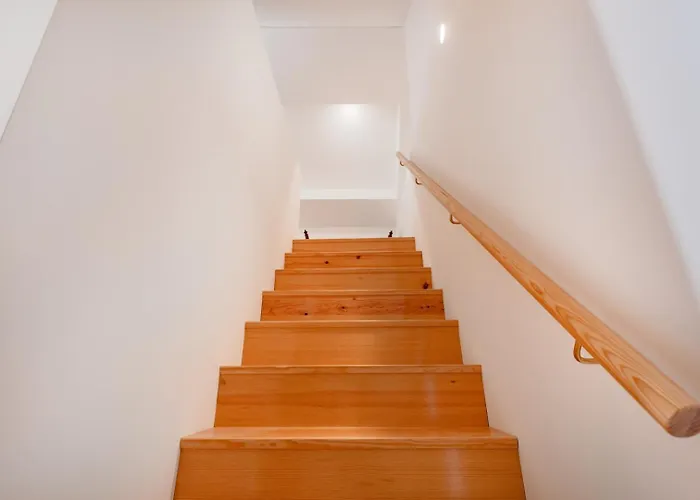 Rosarinho Cruz Invites To Atelier By The Sea *